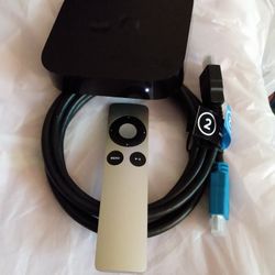 APPLE TV 3rd GEN STREAMING MEDIA PLAYER 8GB HD REMOTE HDMI CABLE