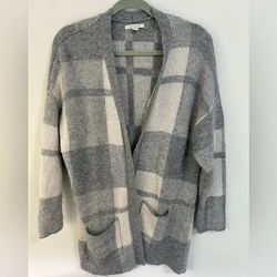 American Eagle fleece cardigan M