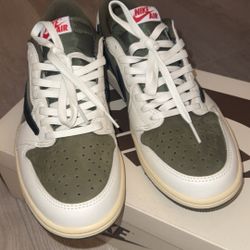 Travis Scott Medium Olive 