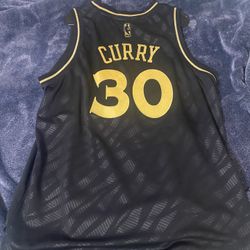 Limited Edition Steph Curry Gold Jersey L