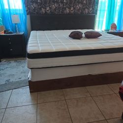 King Size Bed In Great Condition 