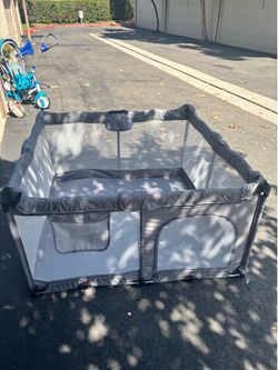 Play Pen 50x50