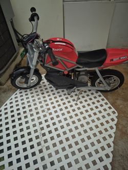 Razor Kids Mopet