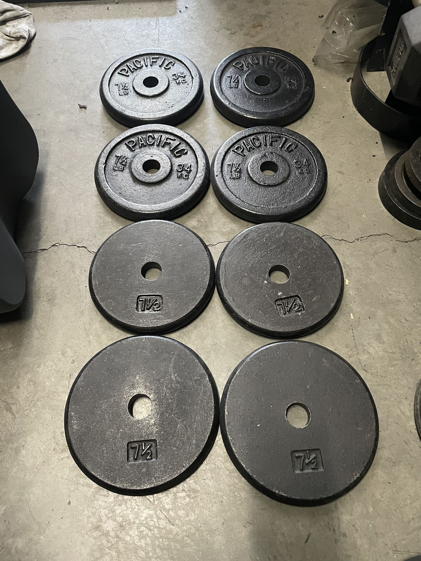 7.5 lbs Standard 1” Weight Plate… Home Gym Fitness…