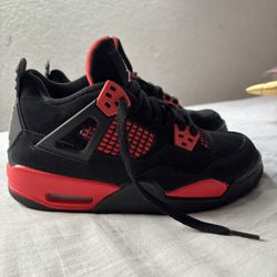 Air Jordan 4s RETRO