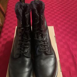 Black Dr. Martens With Fur Lining, Size 9