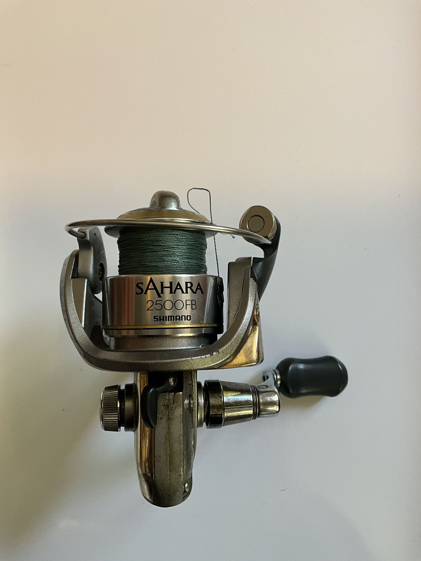 Shimano Sahara 2500FB 2500 FB Spinning Reel