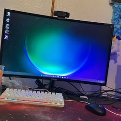 Gameing Setup Pc Monitor Keabord Mouse 