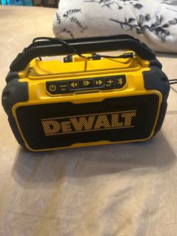 DEWALT