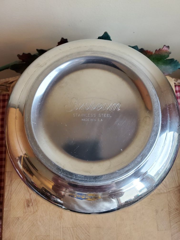 Vintage Sunbeam stainless steel mix master bowl