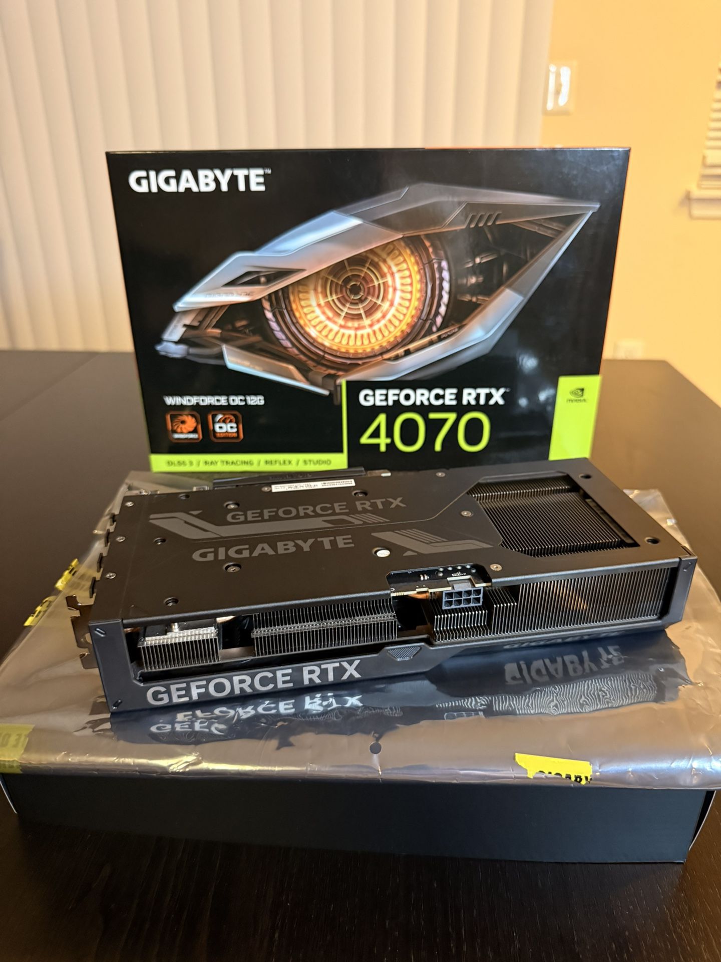 Gigabyte GeForce RTX 4070 12GB WINDFORCE OC GDDR6X GPU