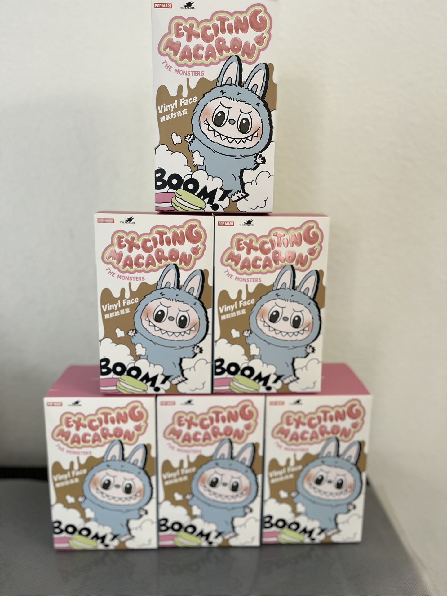Macaron Labubus