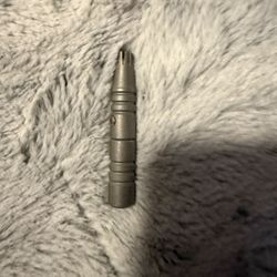 manual nose and ear hair trimmer