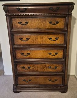 Gentlemens Chest