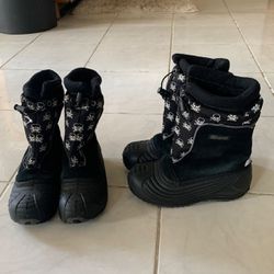 Kids Snow boots $20 each. Size 2 & size 13