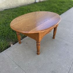 Coffee Table - Oak wood