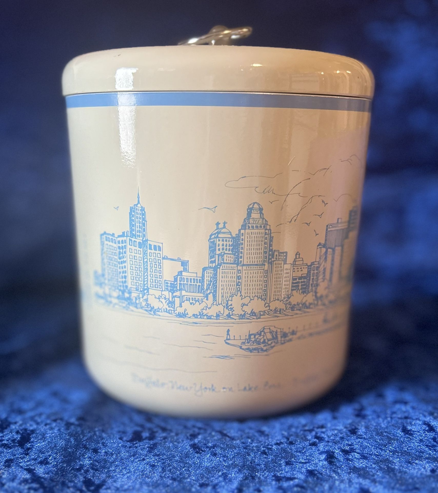 Vintage Ice Bucket New York Skyline Buffalo, Lake Erie