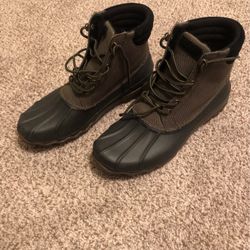 Olive Green Sperry Boot Sz 10