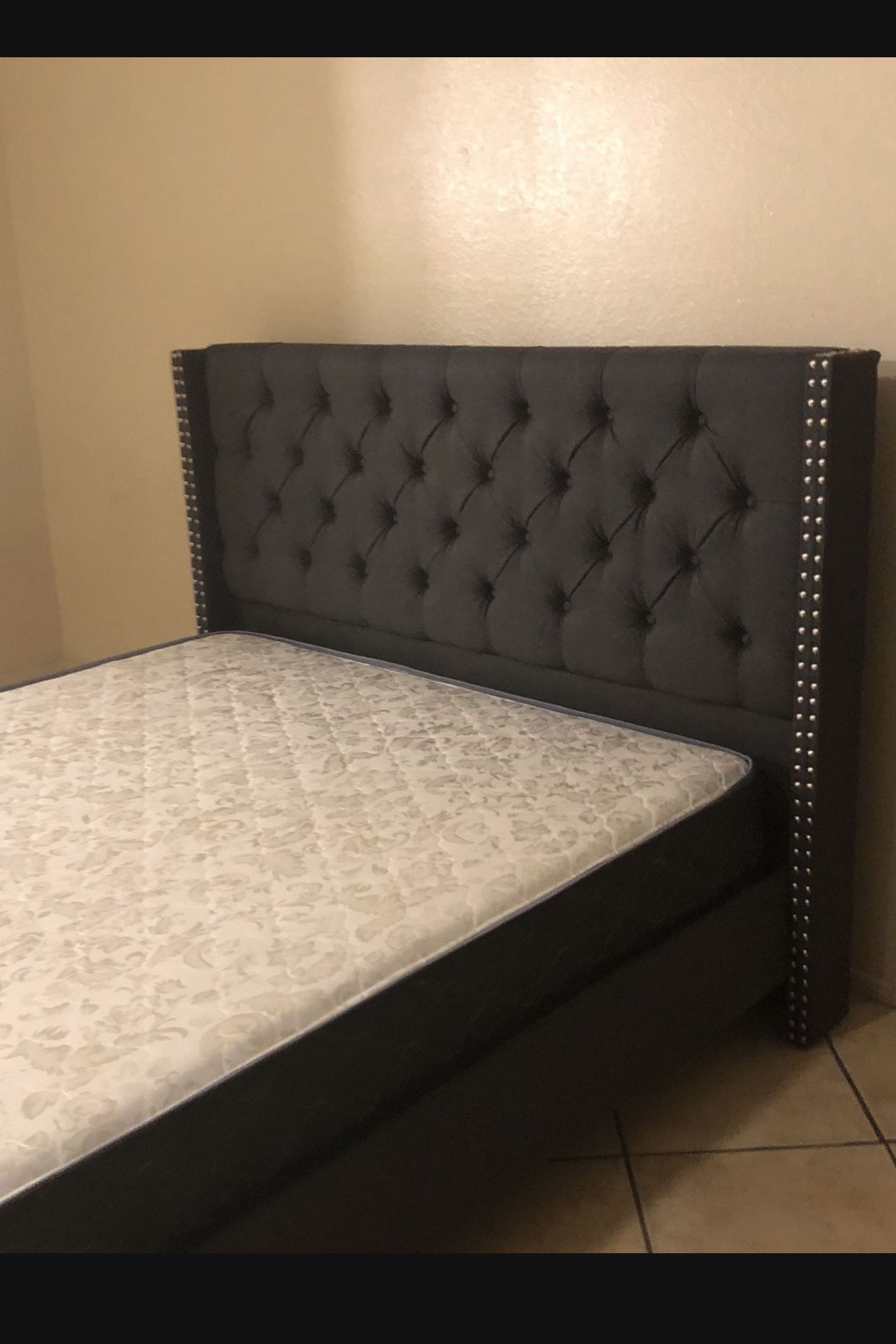Queen Bed With Mattress Only 
