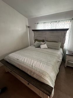 California King Bed Set