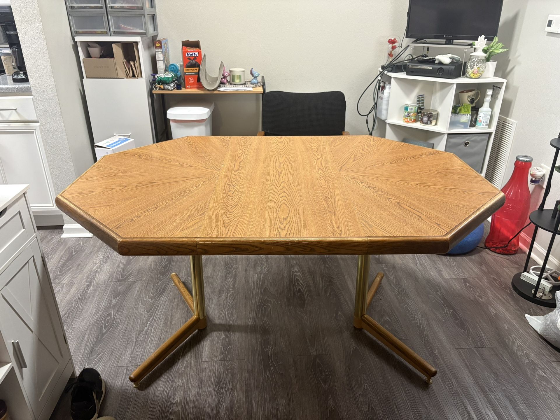 Dinning Room Table 