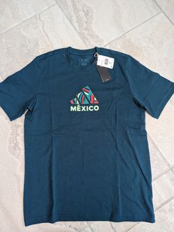 Men's Medium Adidas Mexico "Seleccion Mexicana" T Shirt