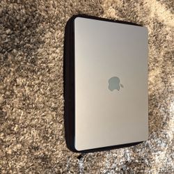 MacBook Air M4 2025