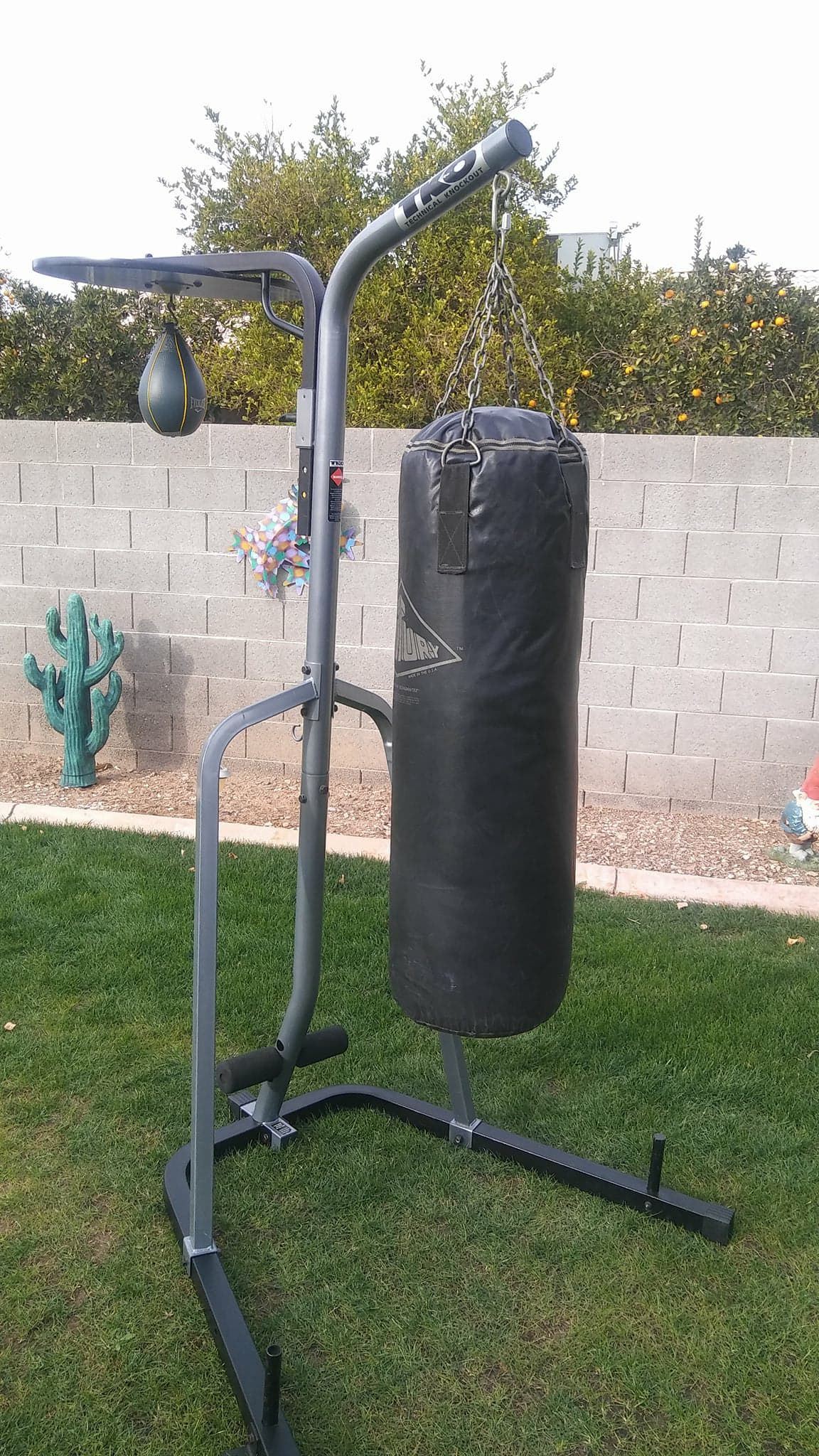 TKO Technical Knockout Boxing Stand with Speed Bag, Punching Bag and Gloves