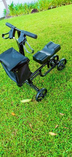 knee walker