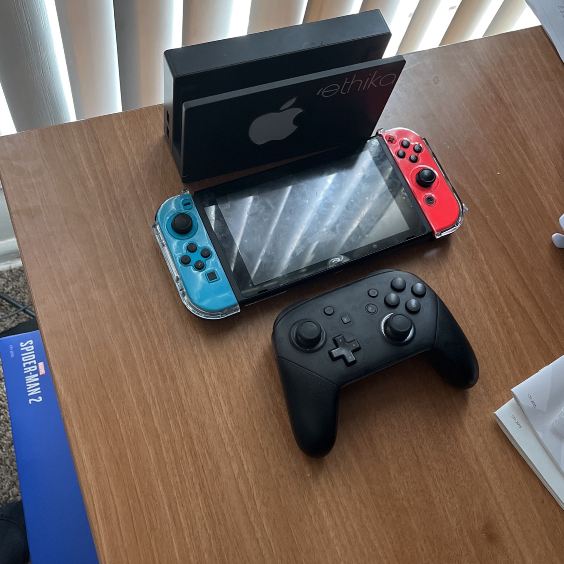Nintendo Switch (With Pro Controller)