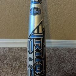 Louisville Slugger TPX Triton 2