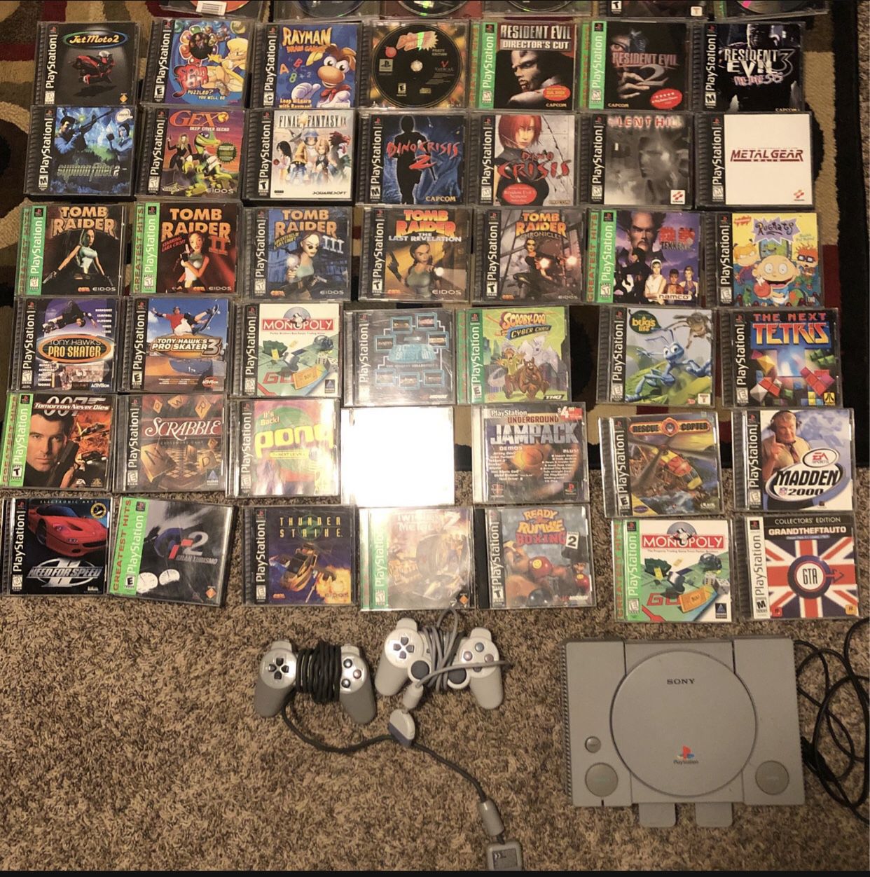 PlayStation 1 With 47 Games (Silent Hill, Resident Evil, Dino Crisis 2, Etc)