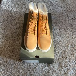 Skyla bay fleece fold down wheat - Size 8.5W