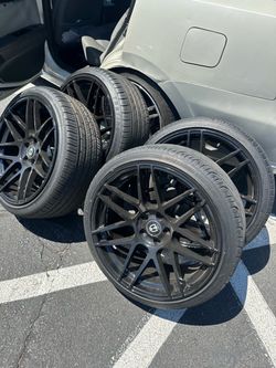 Set of 4 Black 20" Wheels with Tires