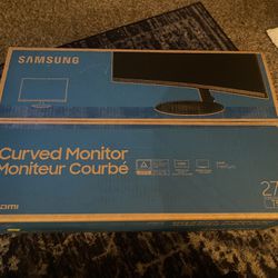 Samsung 27in Curved Monitor 