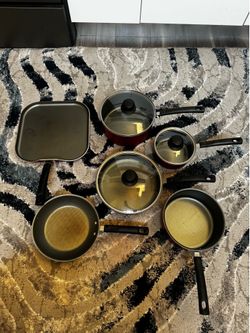 Red Nonstick Cookware Set • Pots, Pans & Griddle • Glass Lids