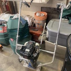 Vibrating Skreet Machine 