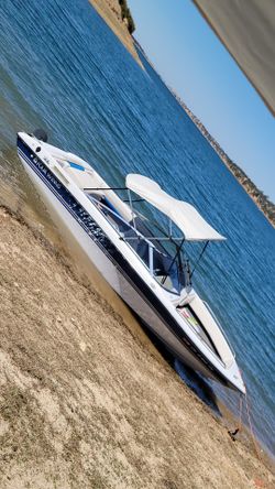 1993 Four Winns 18ft