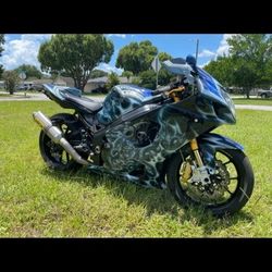 2004 Suzuki GSXR1000