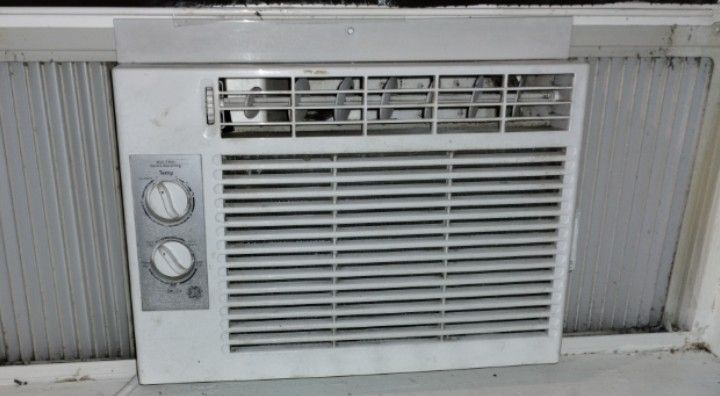 Air Conditioner