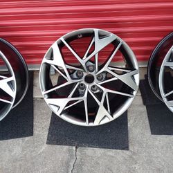 19" Hyundai Genesis Rims