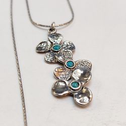 Silver flower turquoise with necklace