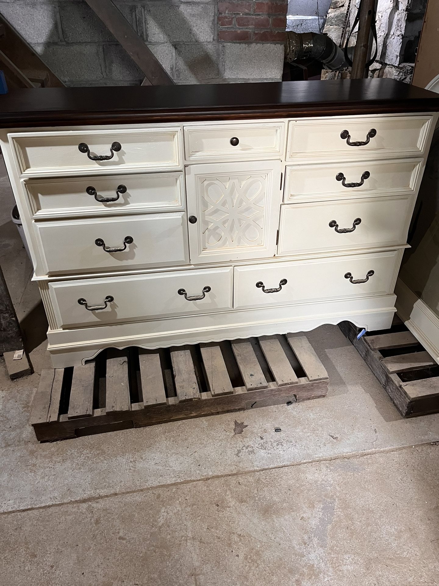 4 Piece Bedroom Dresser Set With Mirror