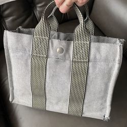 HERMES Fourre Tout PM Tote Bag for Sale in West Covina, CA - OfferUp