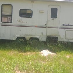 5th Wheel Camper 