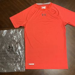 Under Armour Heatgear - Large Men’s Compression Short Sleeve Shirt