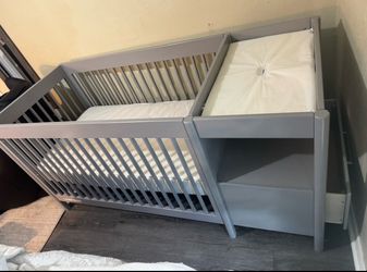 Crib