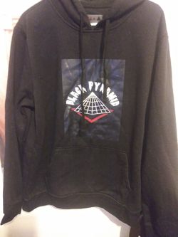 Black pyramid hoodie size xl