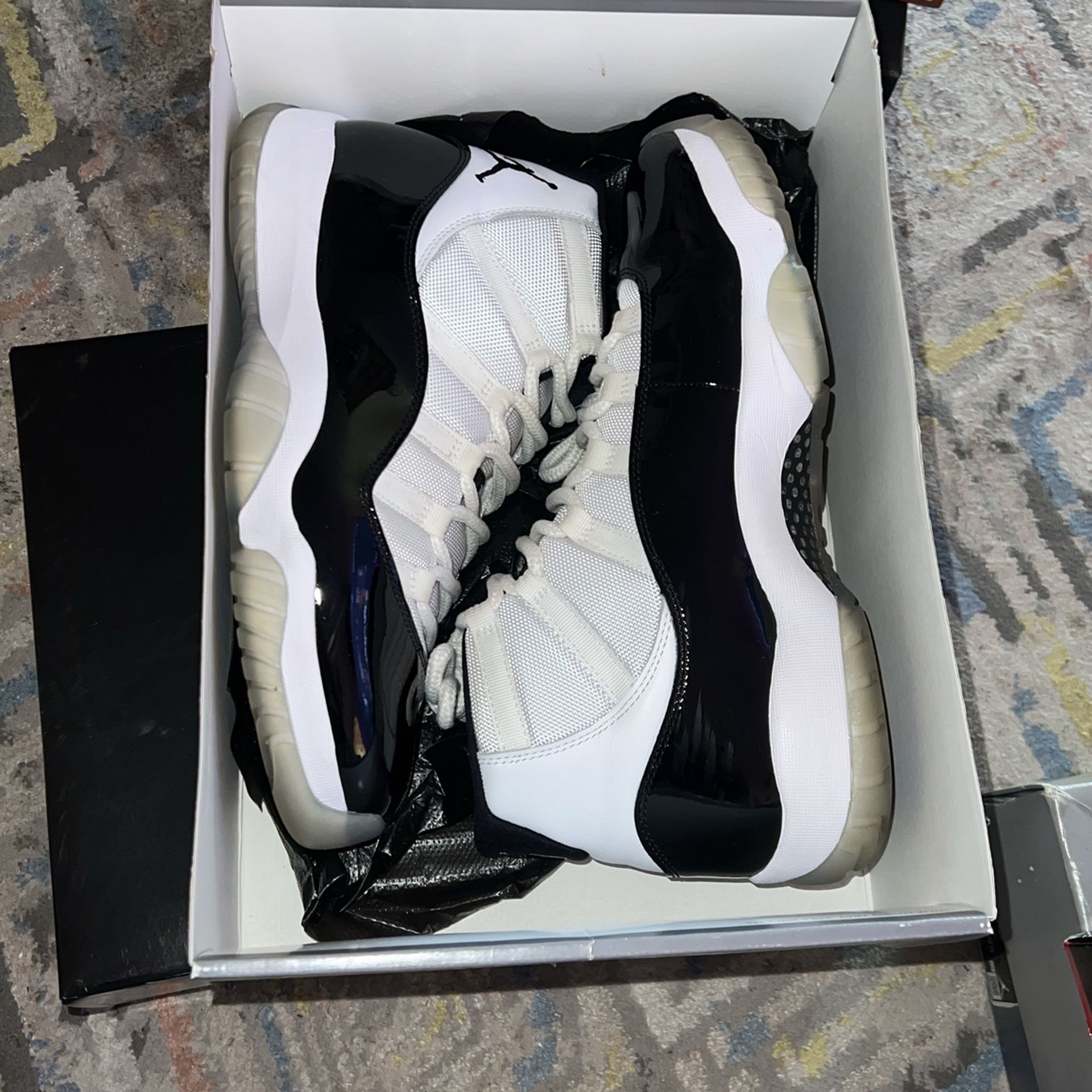 Jordan 11 Concords 10.5