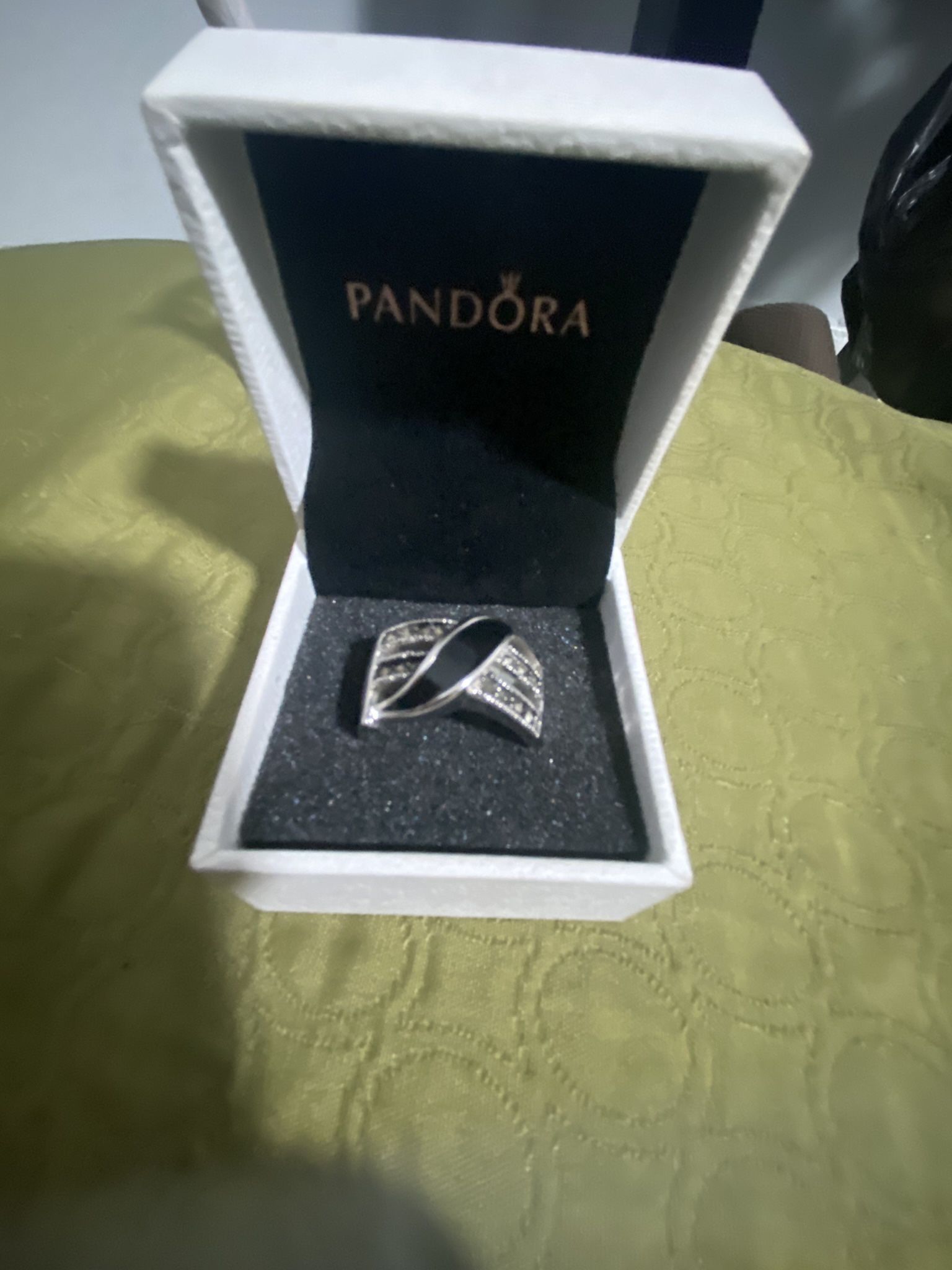 Pandora Ring